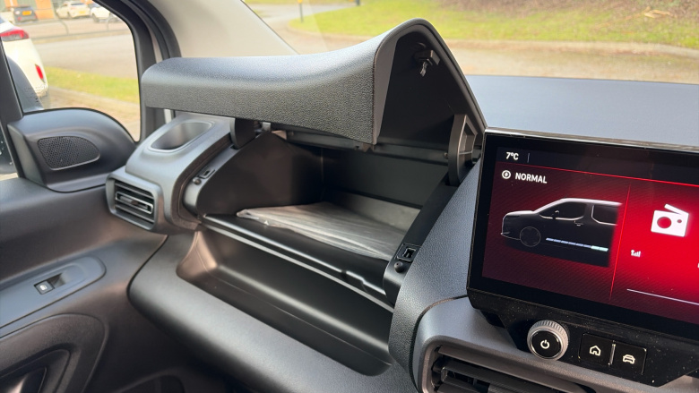 Vauxhall Combo Cargo Combo Electric 100kW Prime 52kWh H1 Van Auto